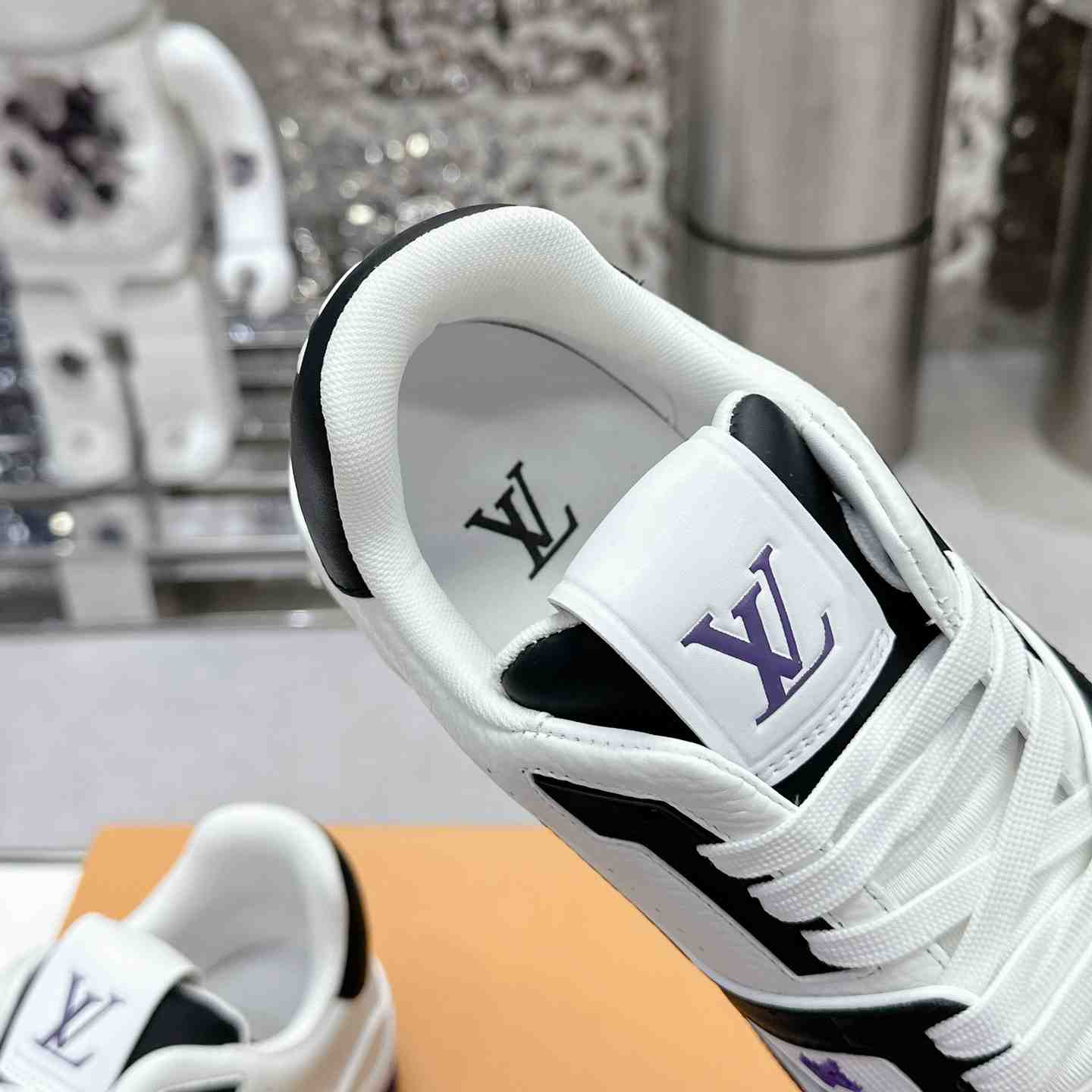 Louis Vuitton LV Trainer Sneaker  1ADDYD - DesignerGu