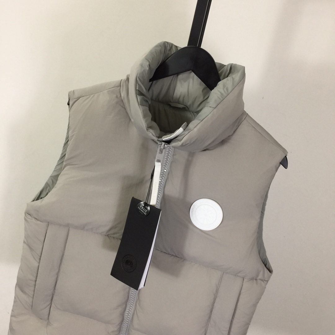 Canada Goose Down Vest - DesignerGu