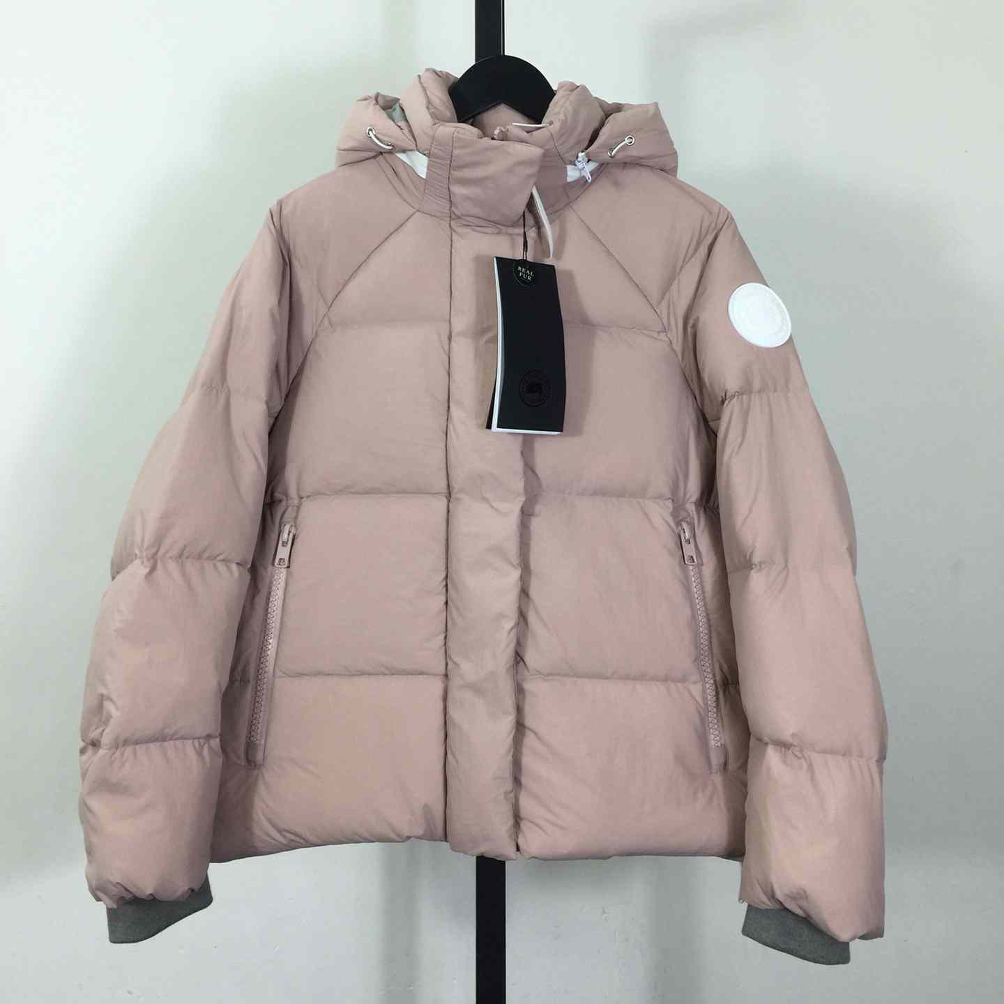 Canada Goose Hooded Jacket - DesignerGu