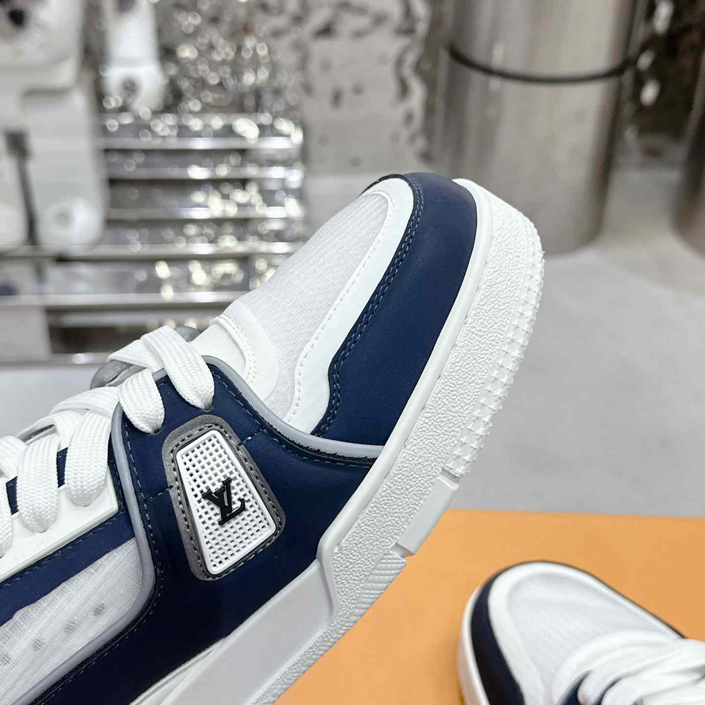 Louis Vuitton LV Trainer Sneaker   1AD6TJ - DesignerGu