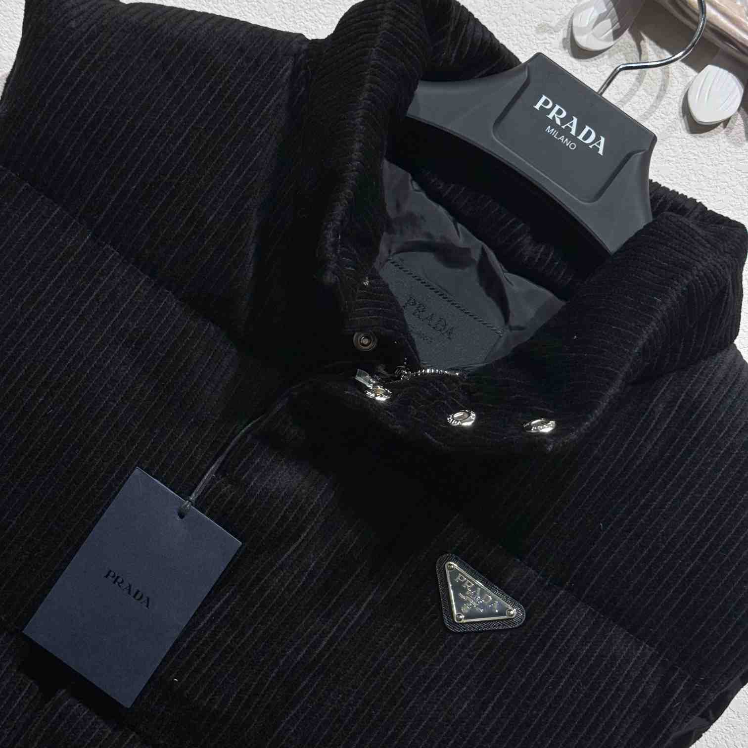 Prada Hooded Technical Fabric Down Vest - DesignerGu