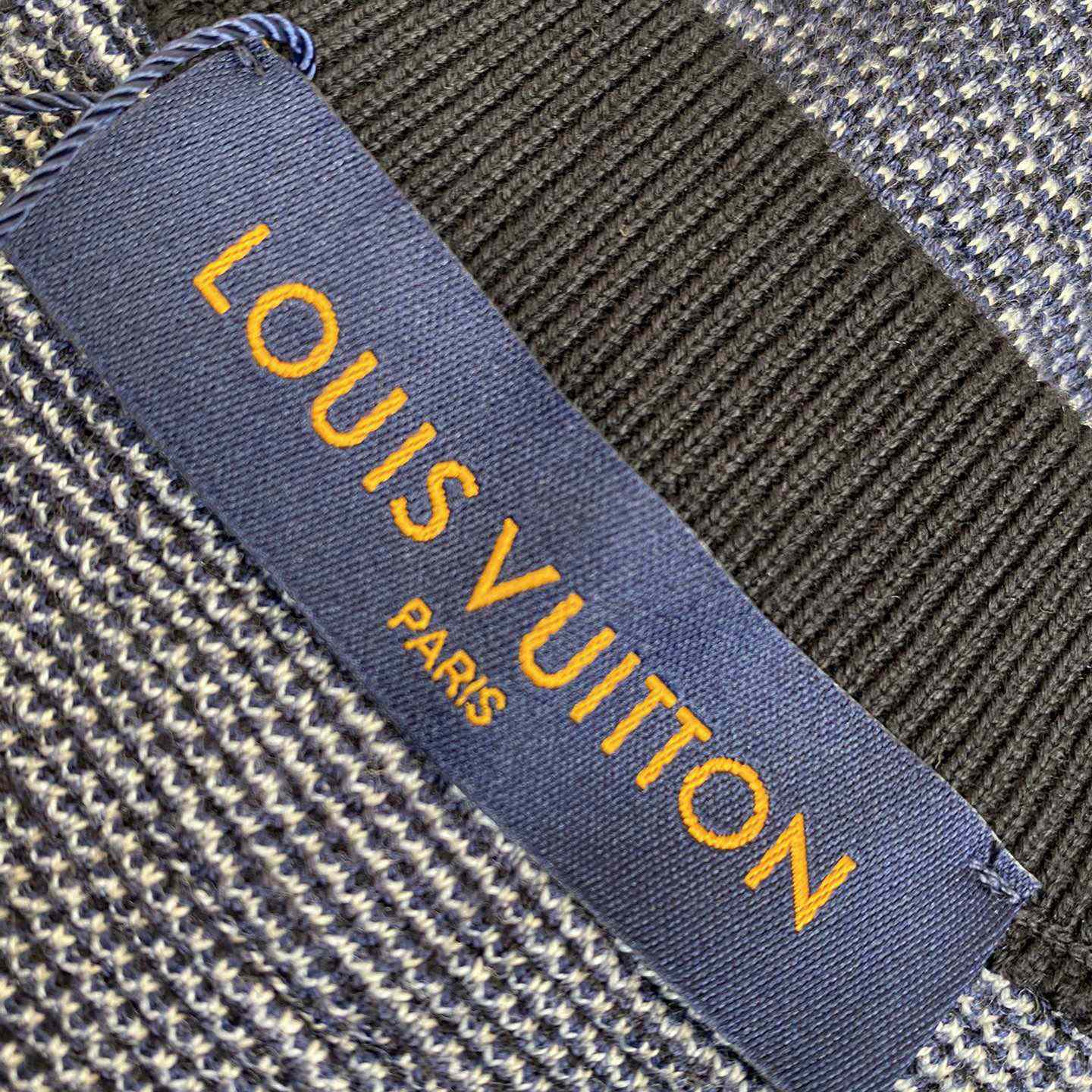 Louis Vuitton LV Vers Damoflage Jacquard Pullover   1AGHTQ - DesignerGu