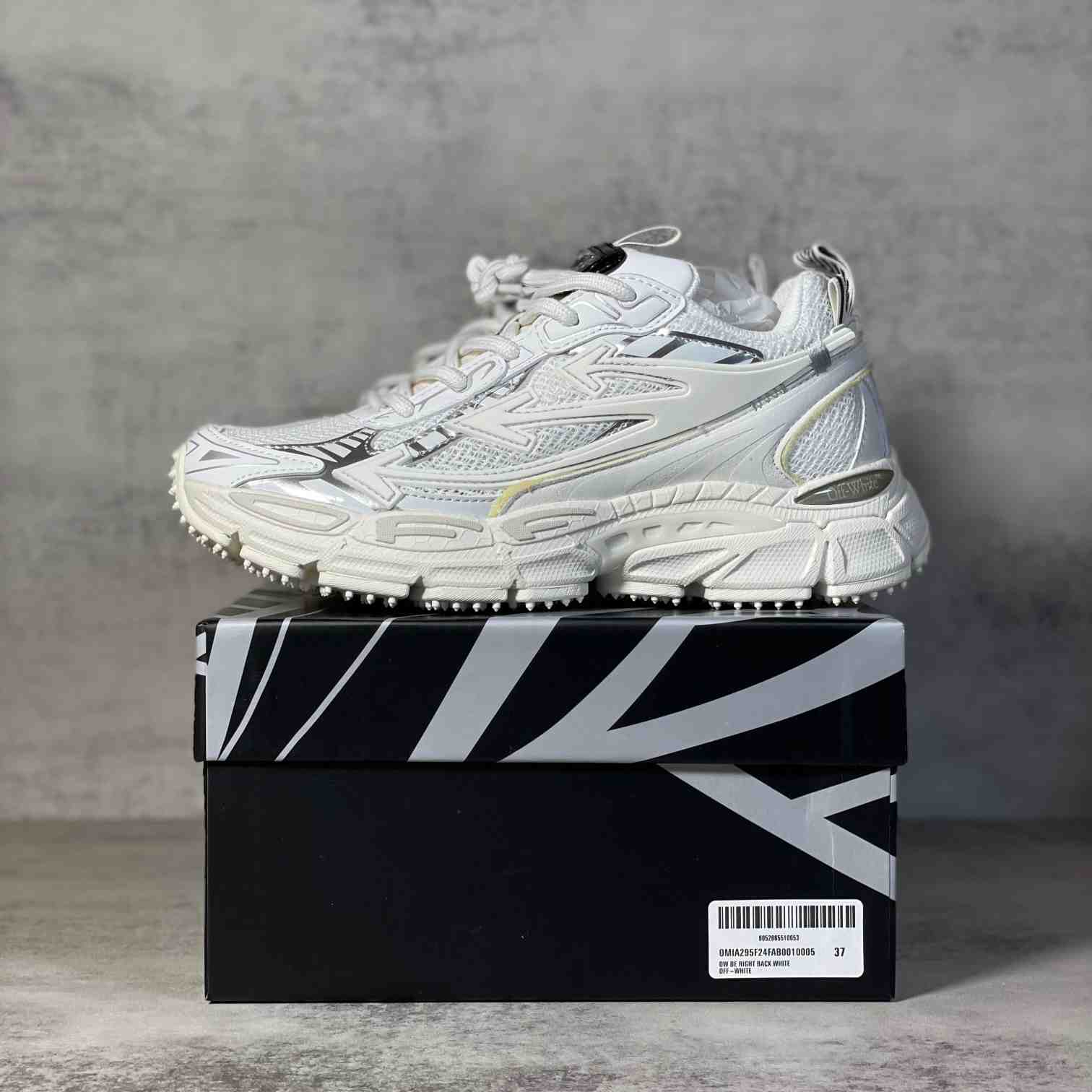 Off-White c/oVrgil Abloh™ Sneakers - DesignerGu