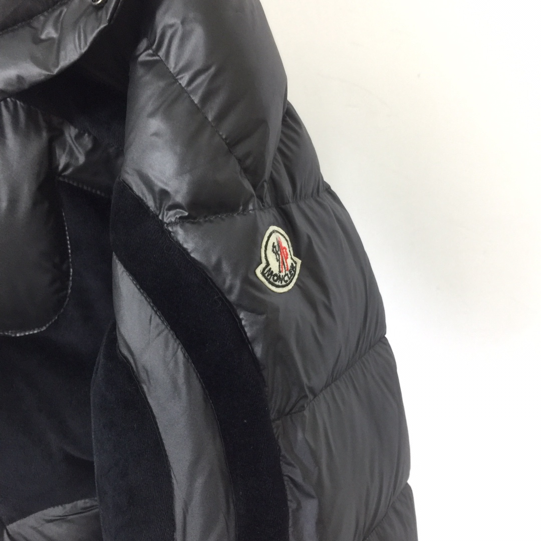 Moncler Solander Batman Hooded Down Jacket - DesignerGu