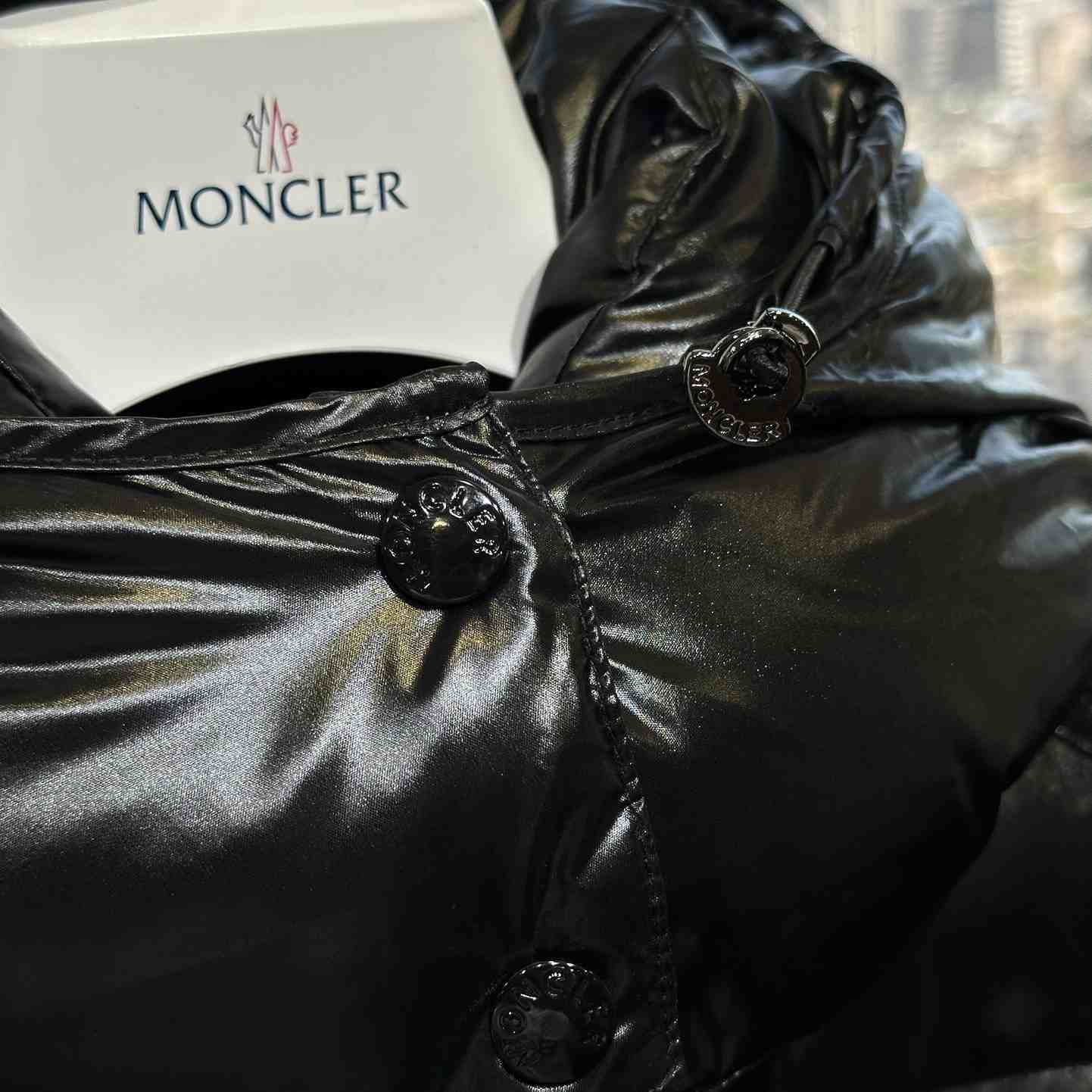 Moncler Maire Hooded Short Down Jacket - DesignerGu