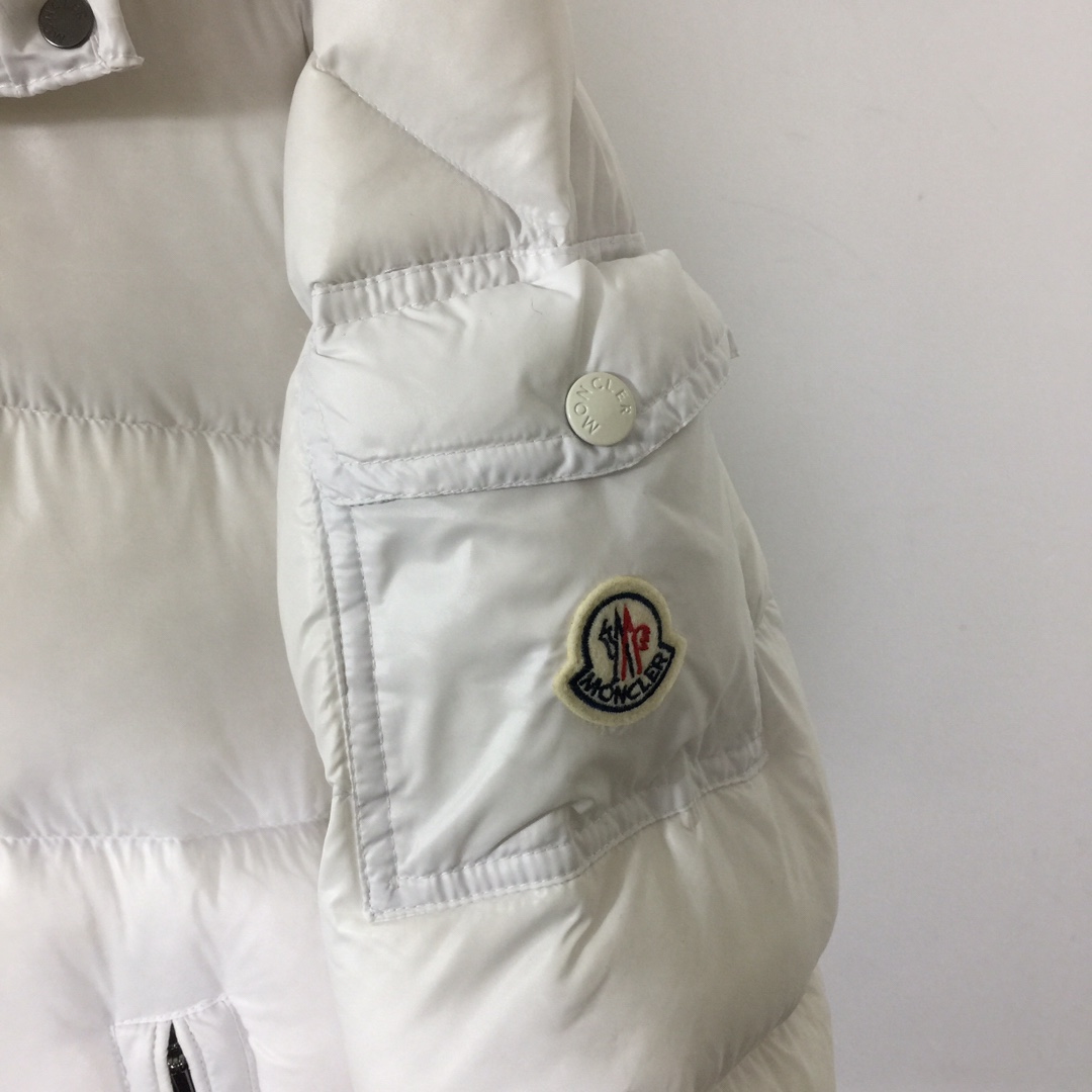 Moncler Maya Short Down Jacket - DesignerGu