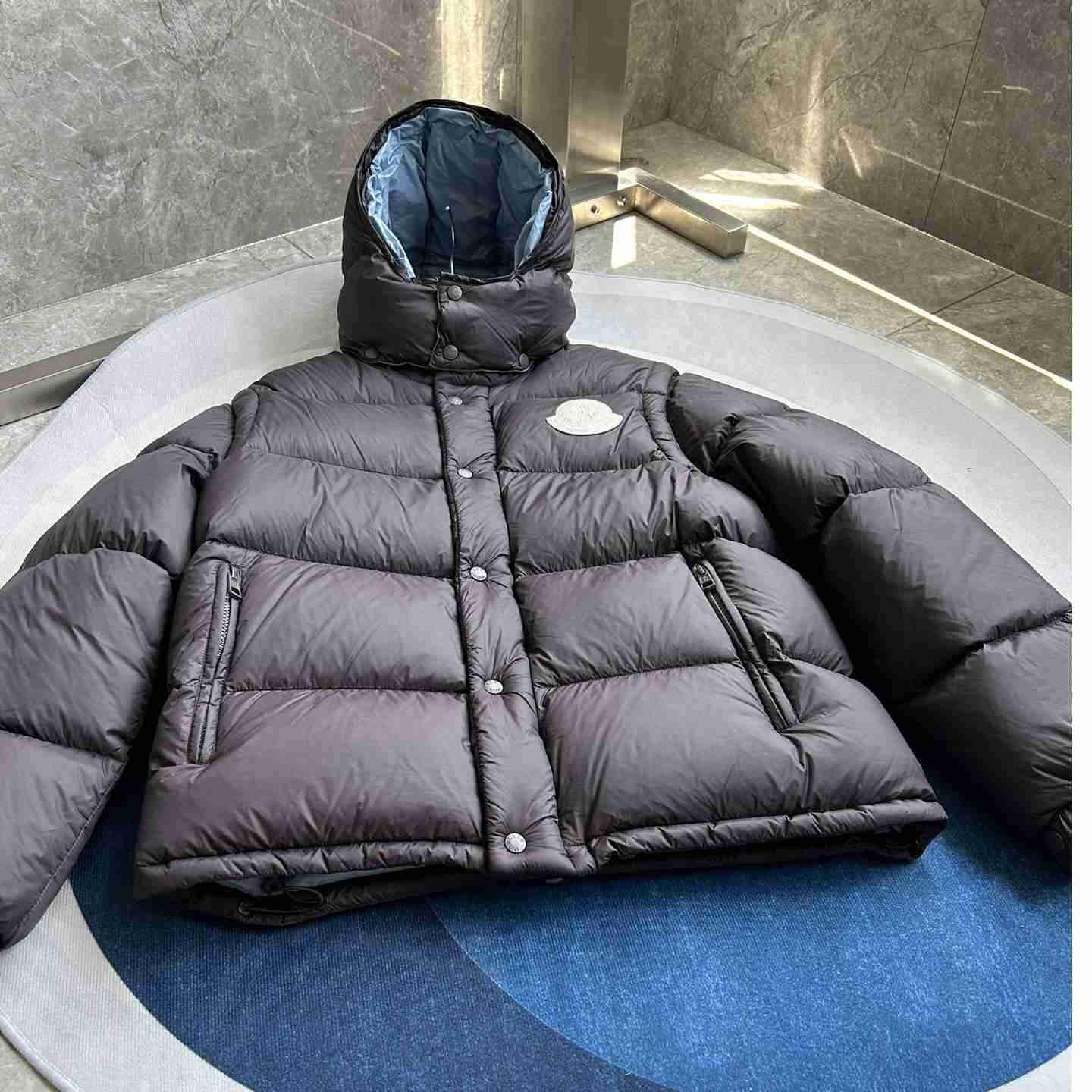 Moncler Cyclone 2-IN-1 Short Down Jacket - DesignerGu