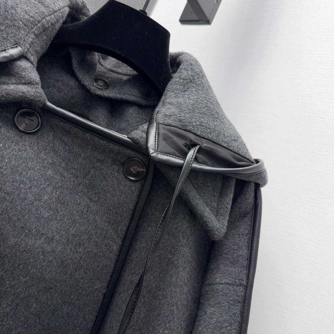 Bottega Veneta Gray Wool Cape Coat - DesignerGu