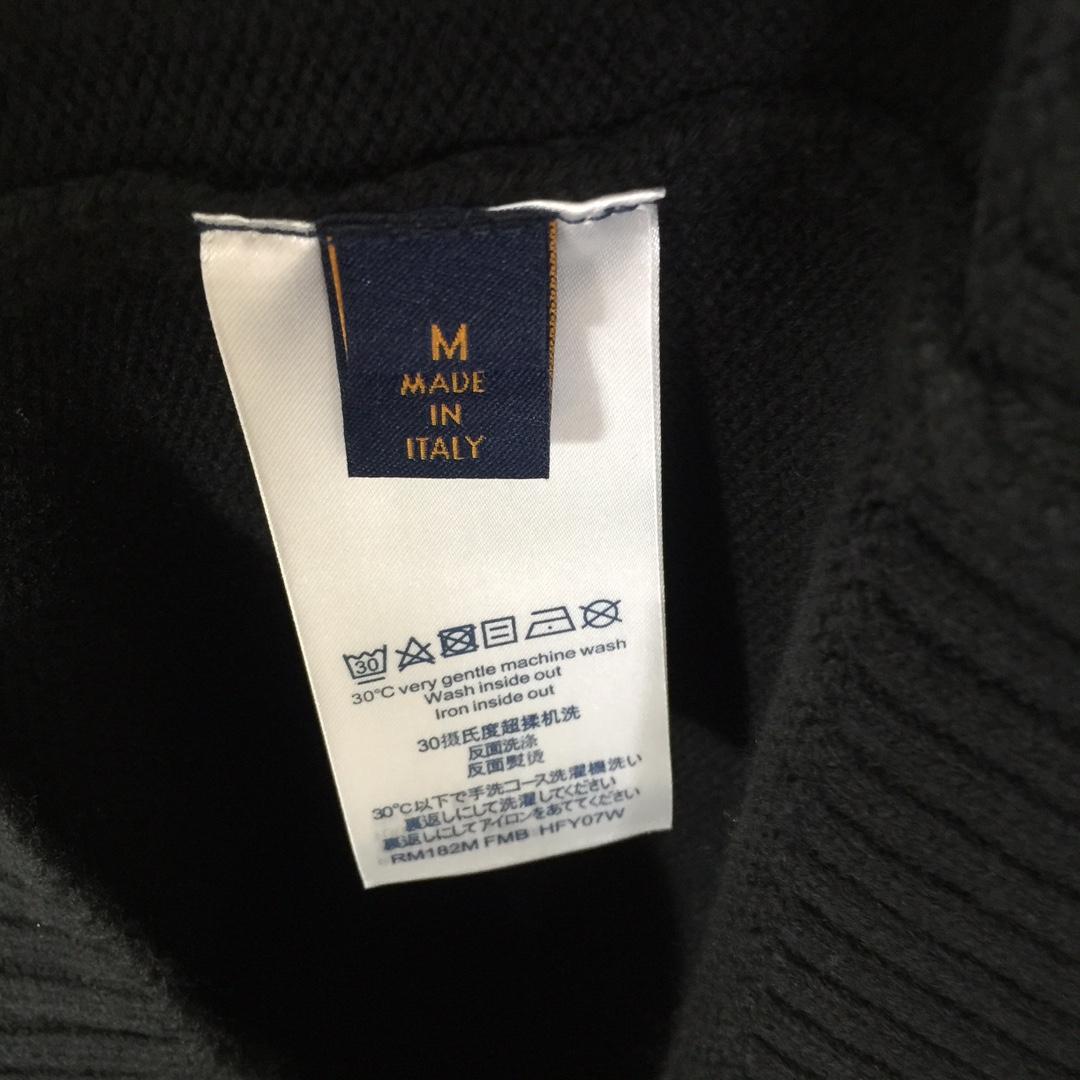 Louis Vuitton Logo Sweater - DesignerGu