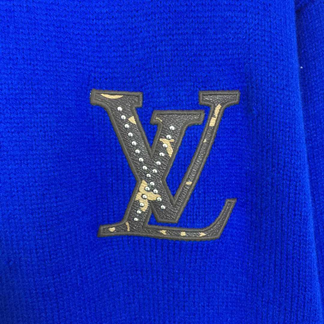 Louis Vuitton Logo Sweater - DesignerGu