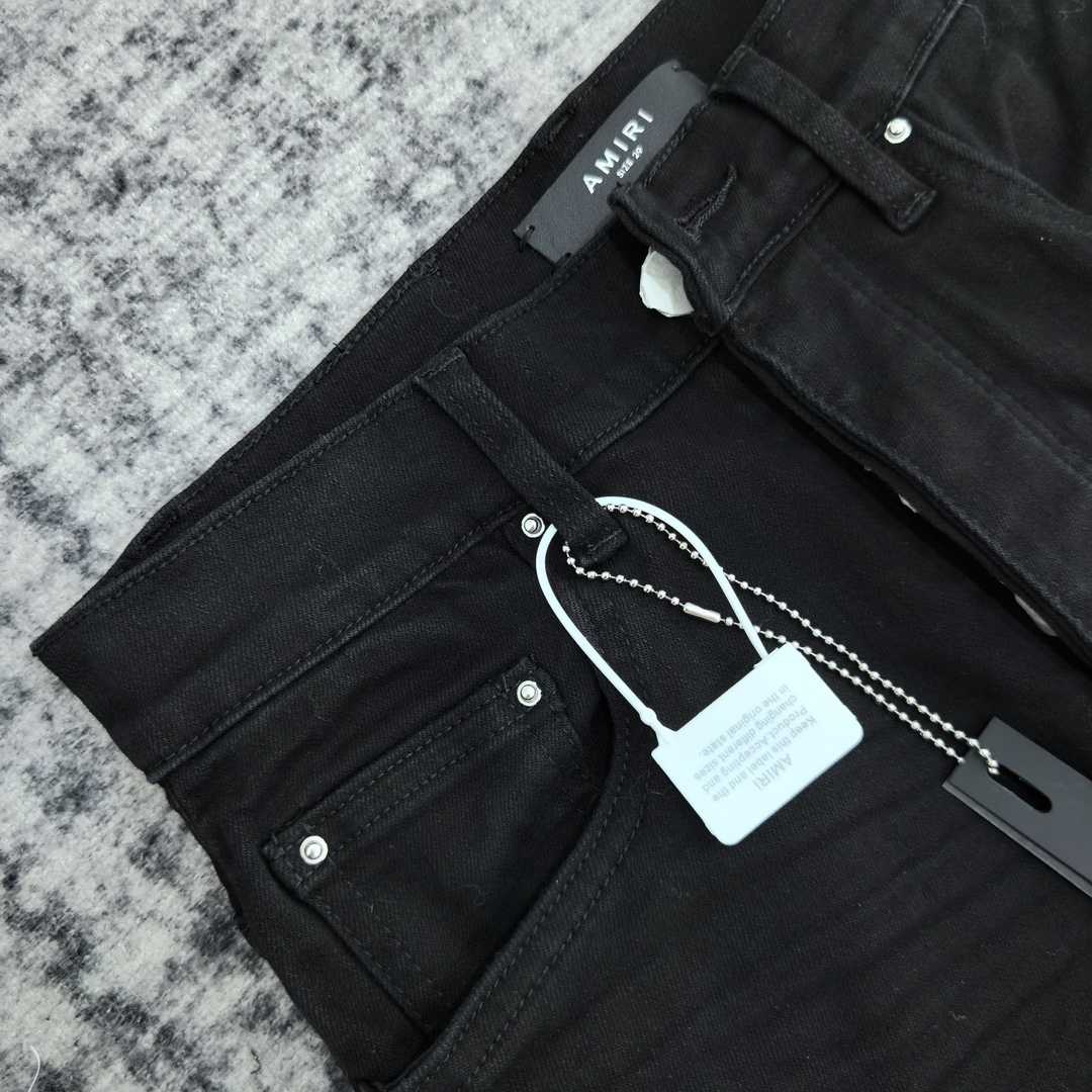 Amiri Slim Fit Jeans    683 - DesignerGu