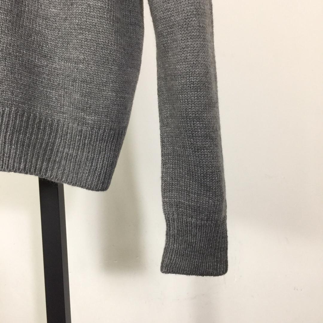 Celine Zip Sweater - DesignerGu