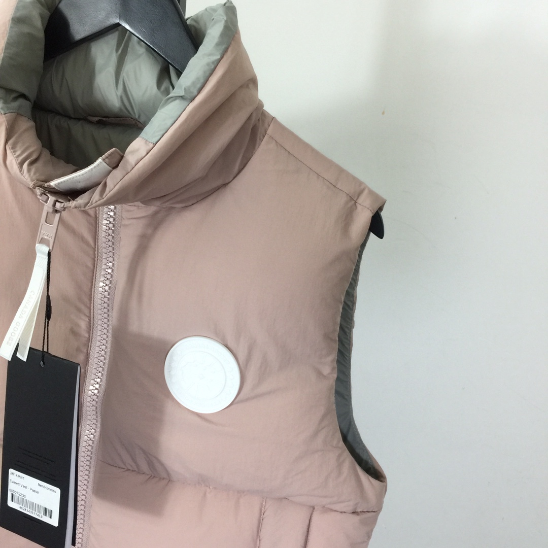 Canada Goose Down Vest - DesignerGu