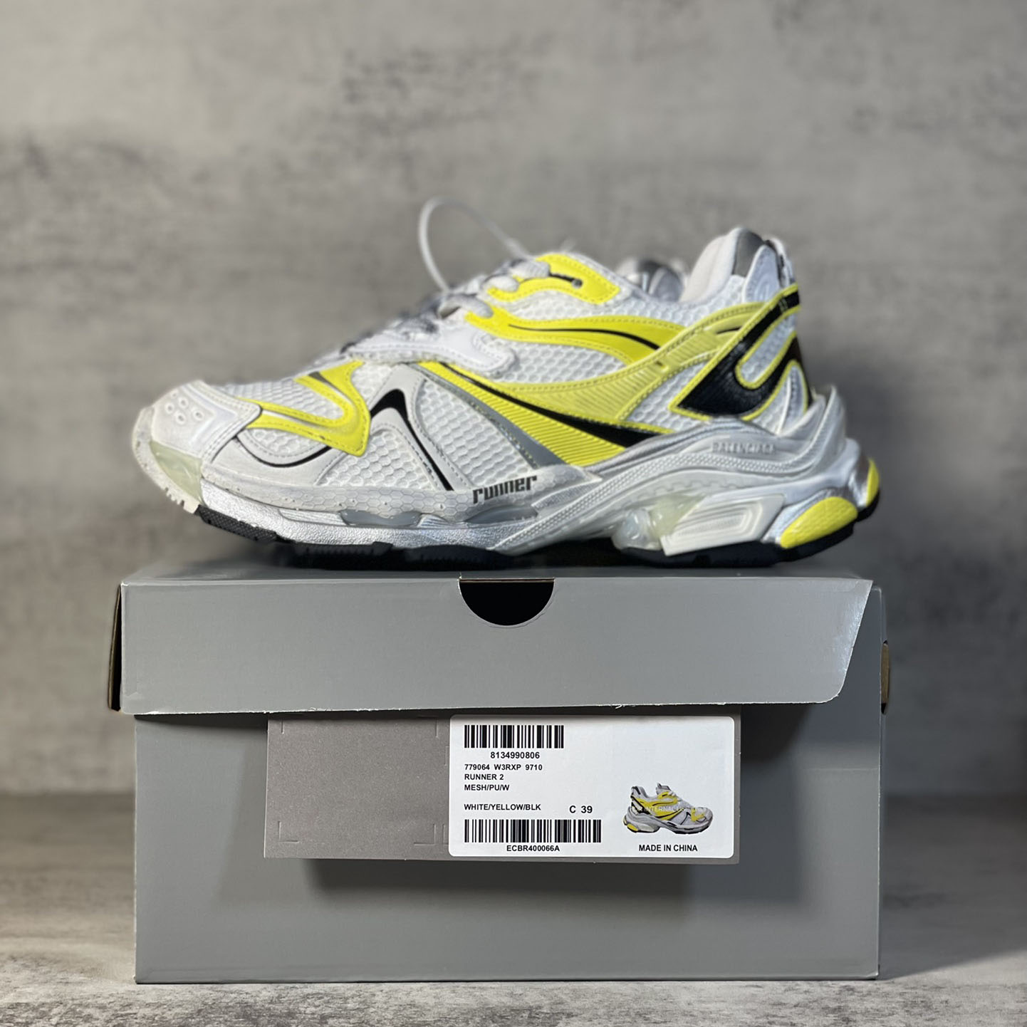 Balenciaga Runner 2.0 Sneaker In White, Yellow And Black Mesh And Polyurethane - DesignerGu