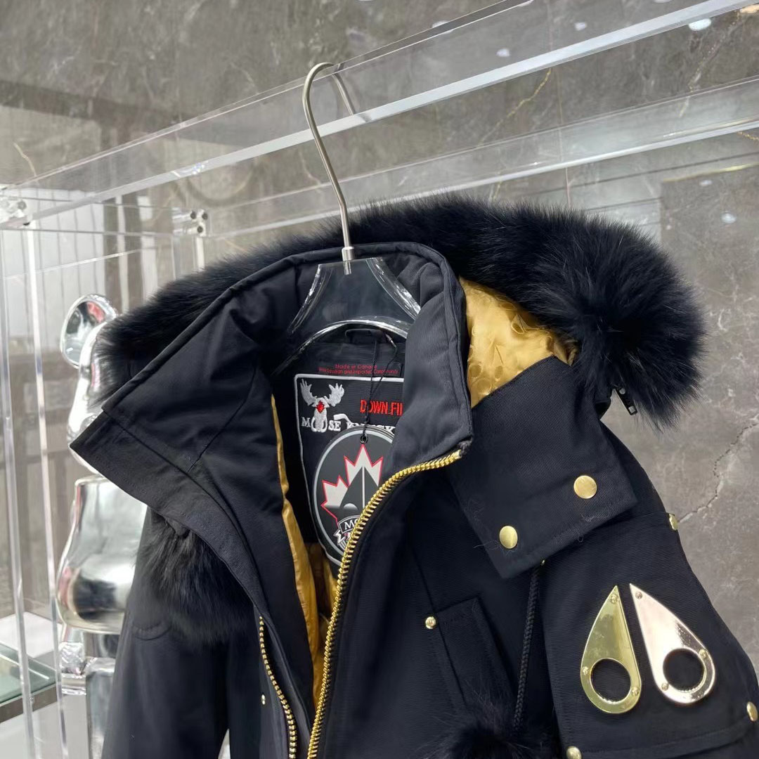 Canada Goose Gold Debbie Bomber Fur - DesignerGu