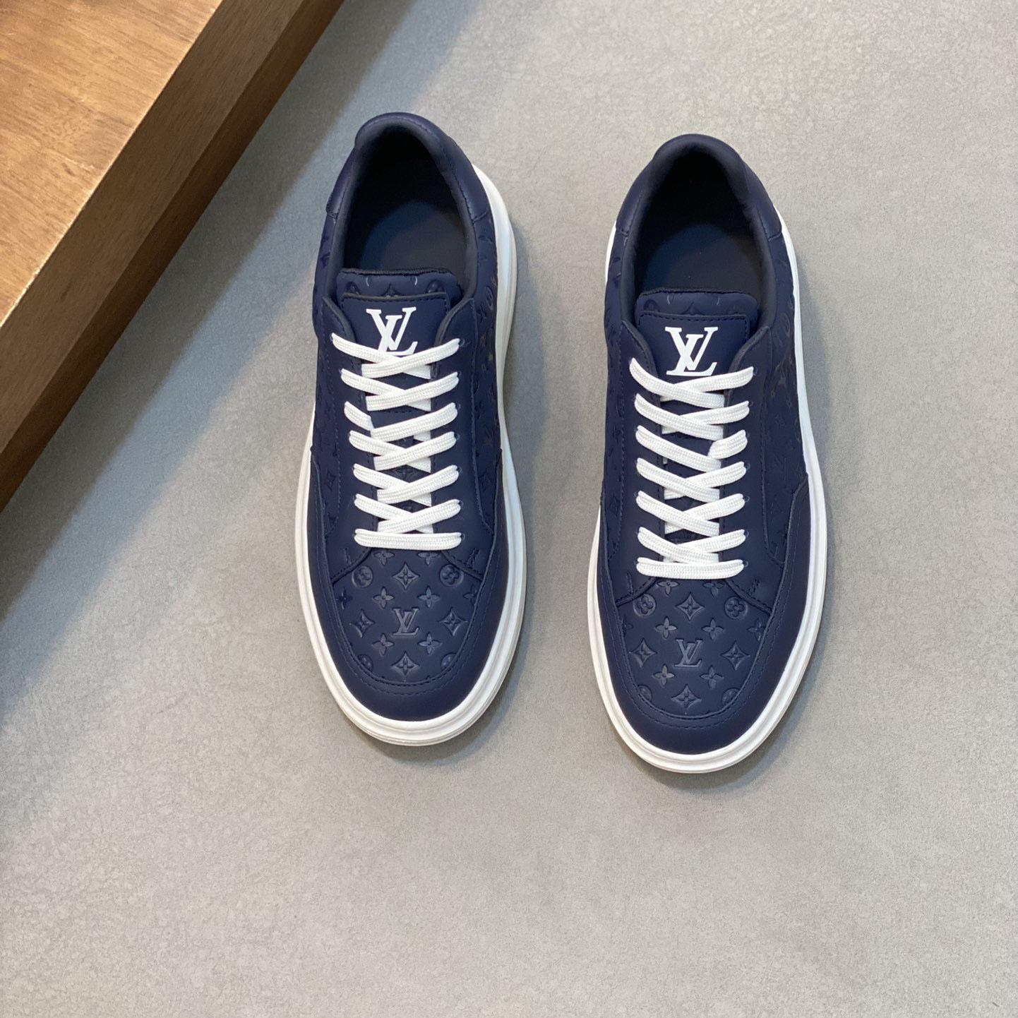 Louis Vuitton Beverly Hills Sneaker   1ADDQL - DesignerGu