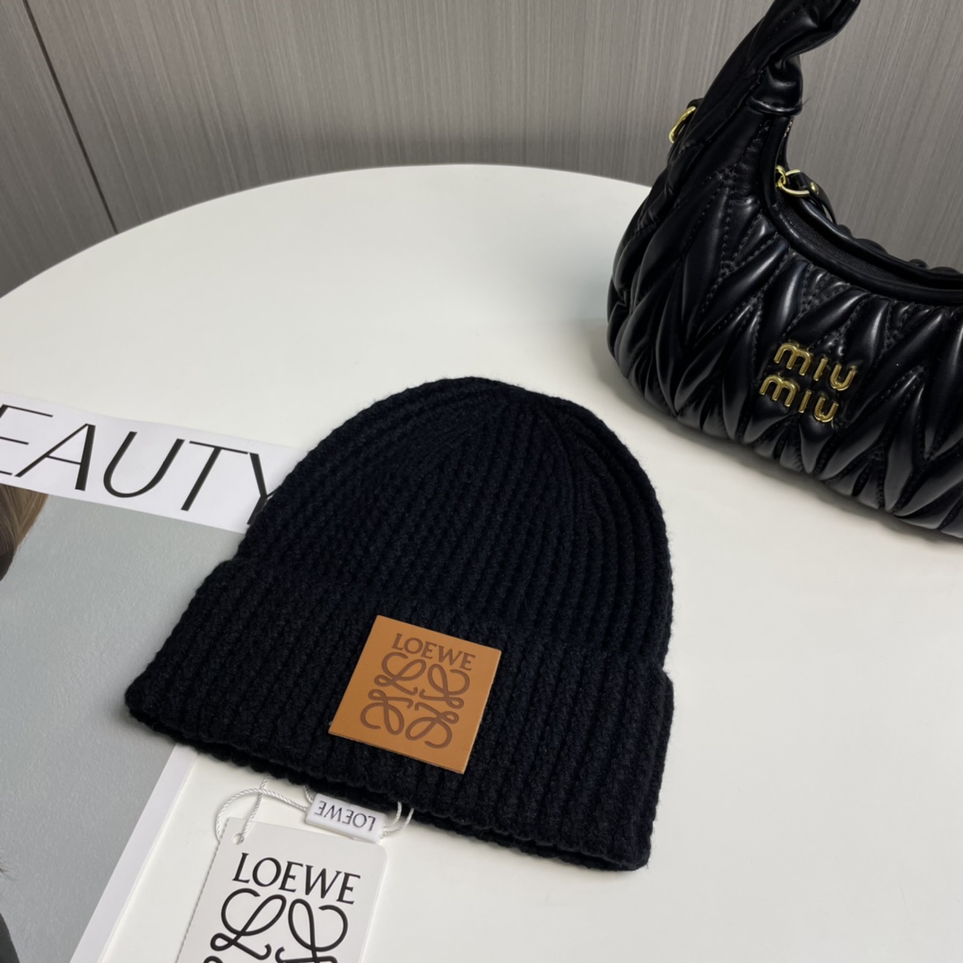 Loewe Beanie - DesignerGu