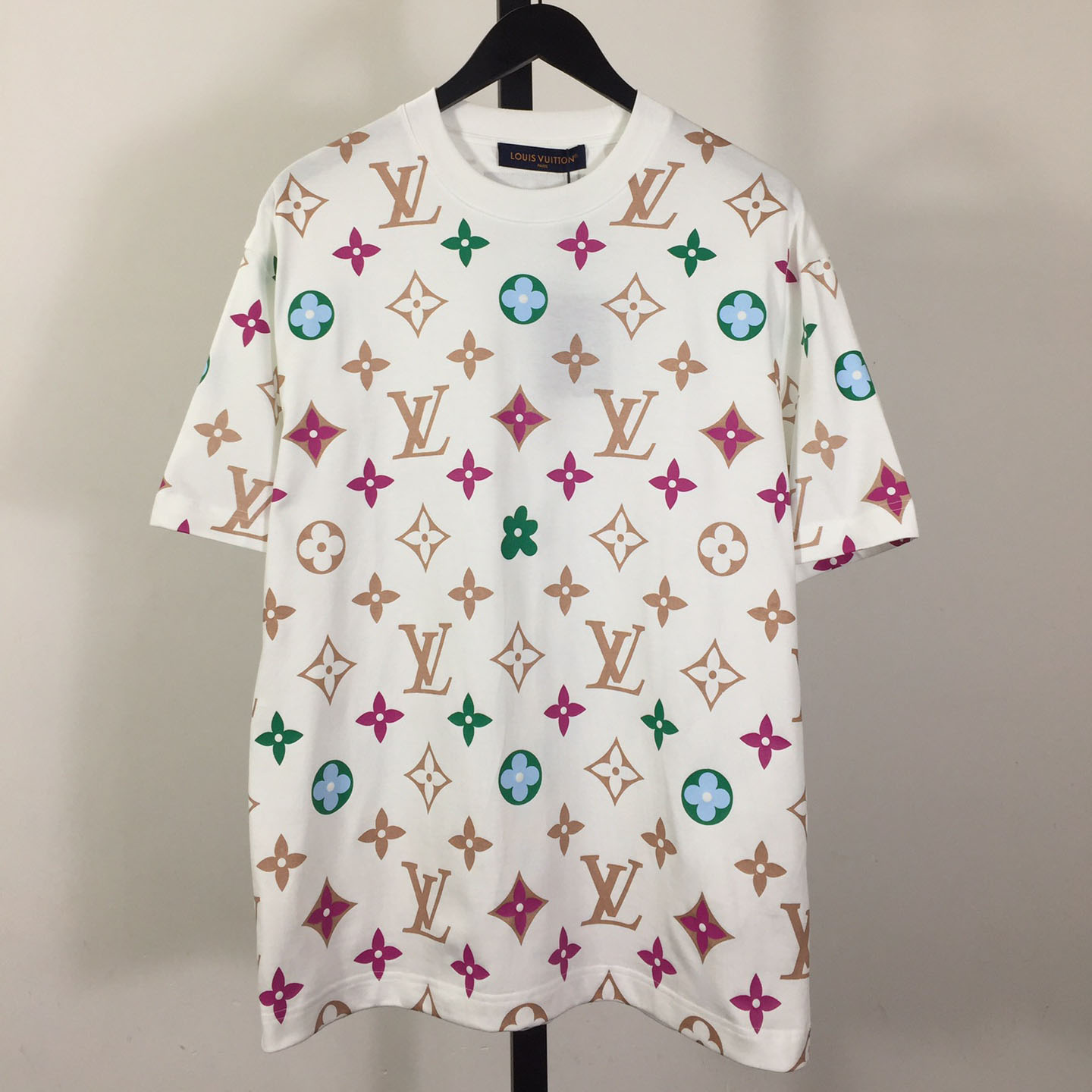 Louis Vuitton Logo T-Shirt - DesignerGu