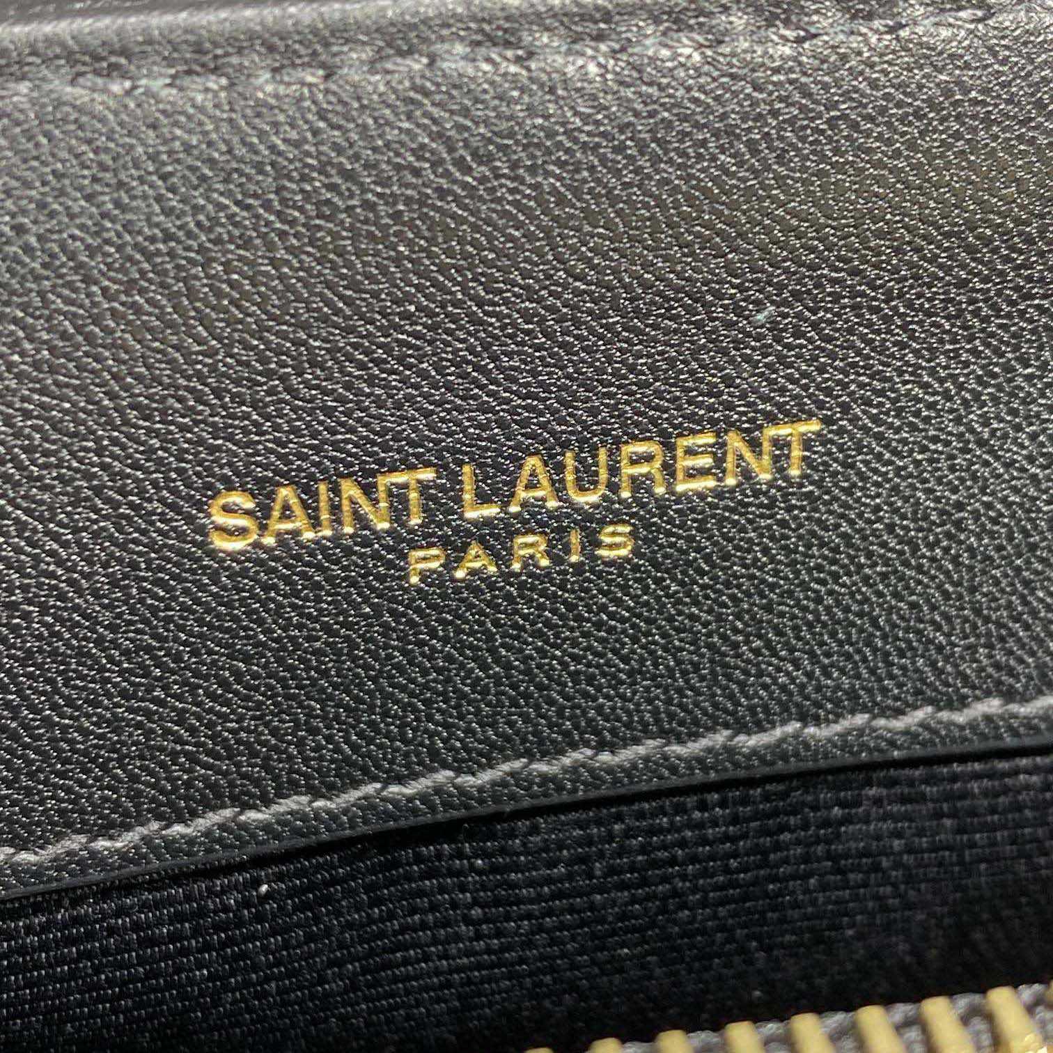 Saint Laurent Loulou Shoulder Bag   25x17x9cm - DesignerGu