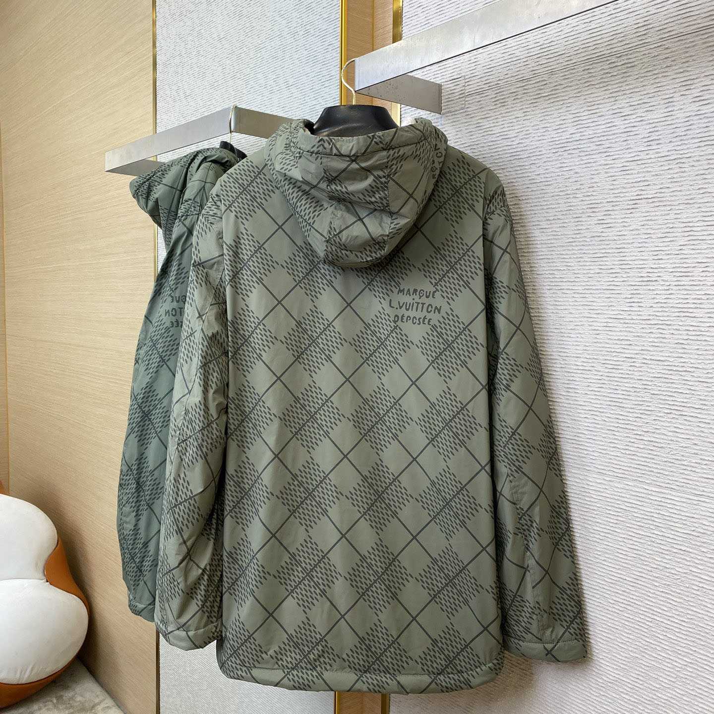 Louis Vuitton Reversible Nylon And Fleece Windbreaker - DesignerGu