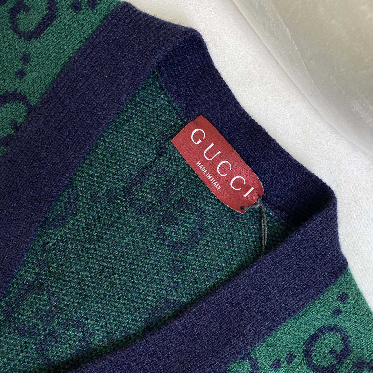 Gucci GG Degradé Wool Jacquard Cardigan - DesignerGu