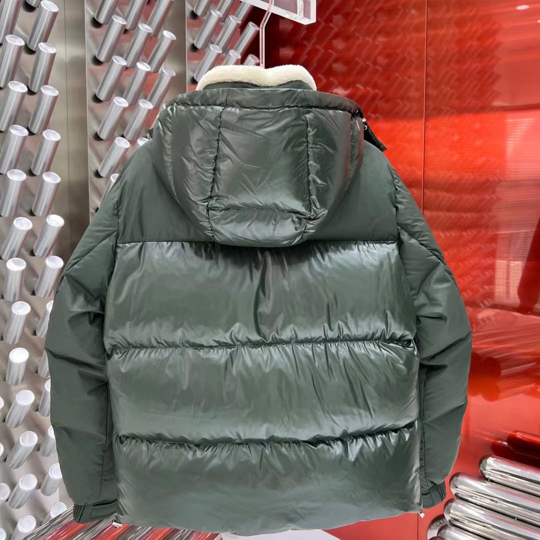 Moncler Bayuda Puffer Jacket Green - DesignerGu