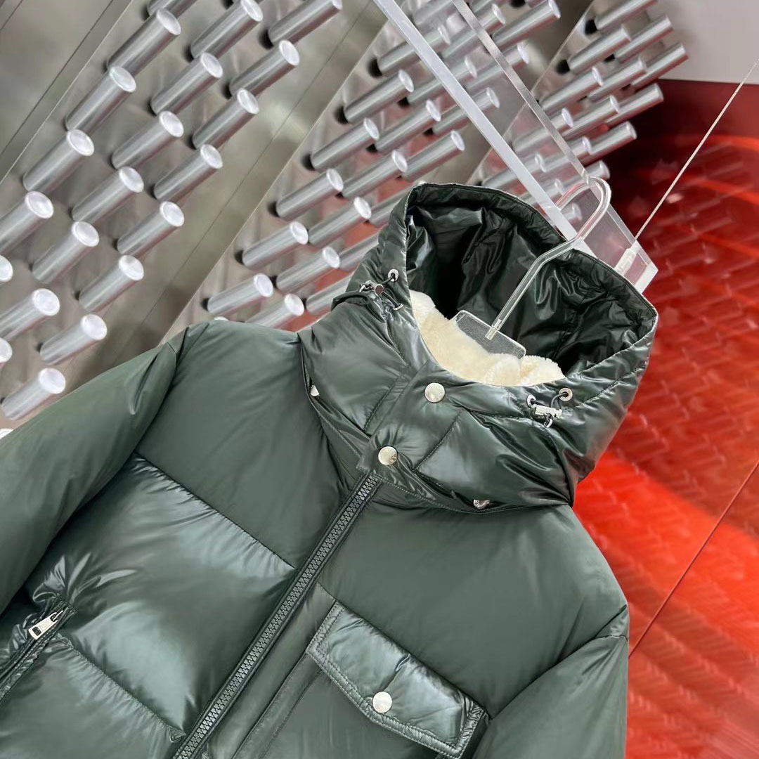 Moncler Bayuda Puffer Jacket Green - DesignerGu