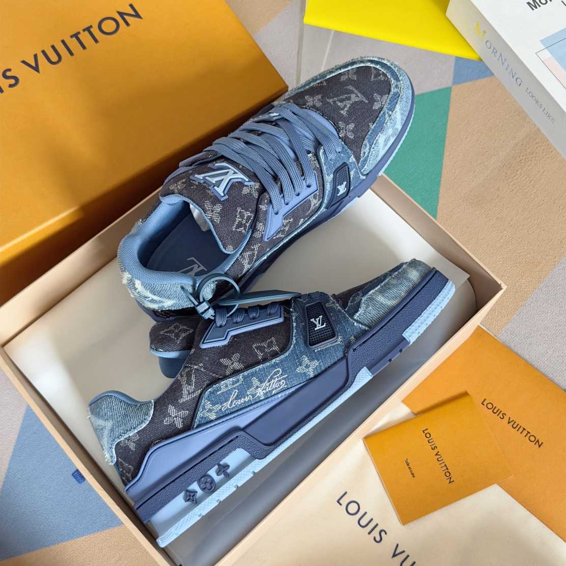 Louis Vuitton LV Trainer Sneaker    - DesignerGu