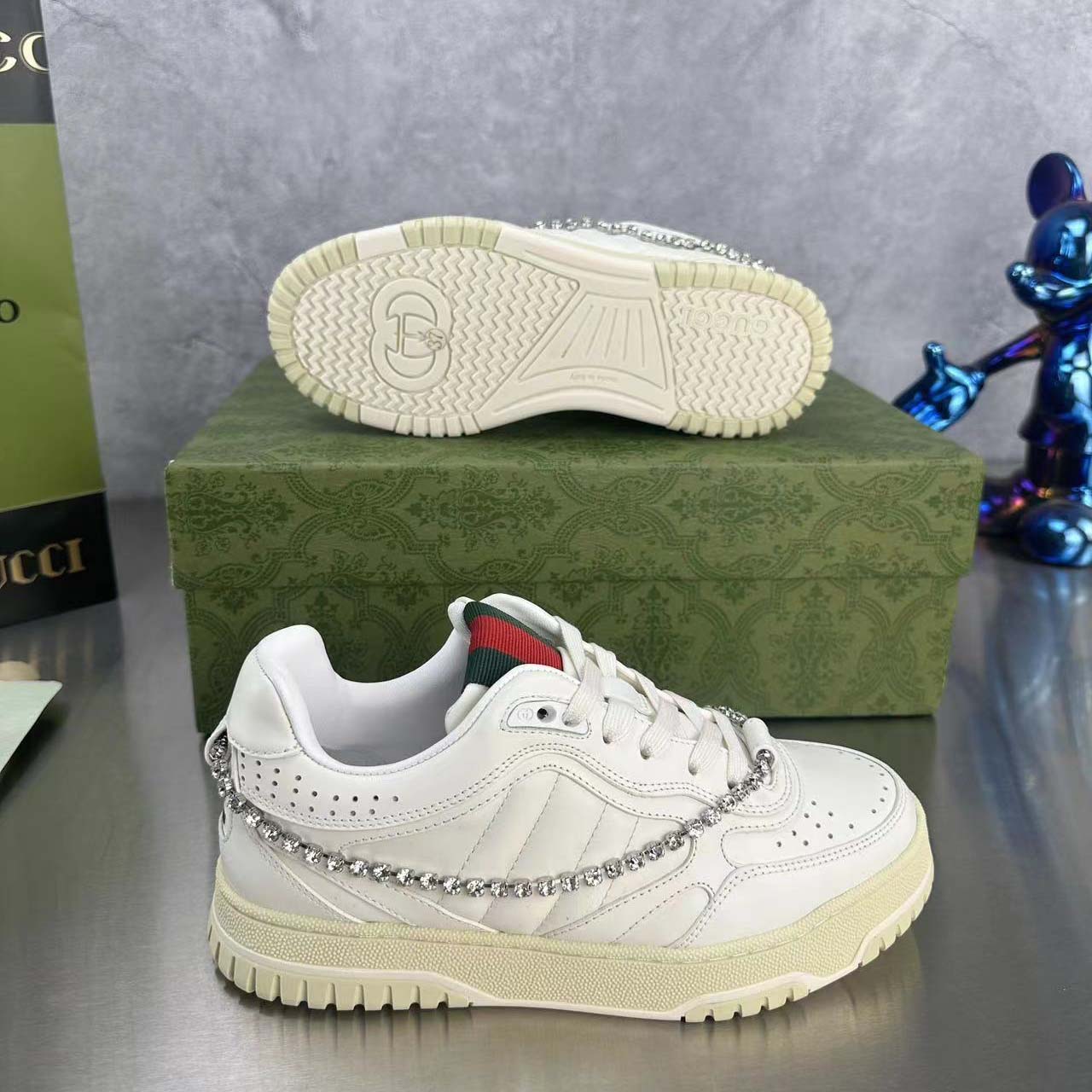 Gucci Women's Gucci Re-Web Sneaker - DesignerGu