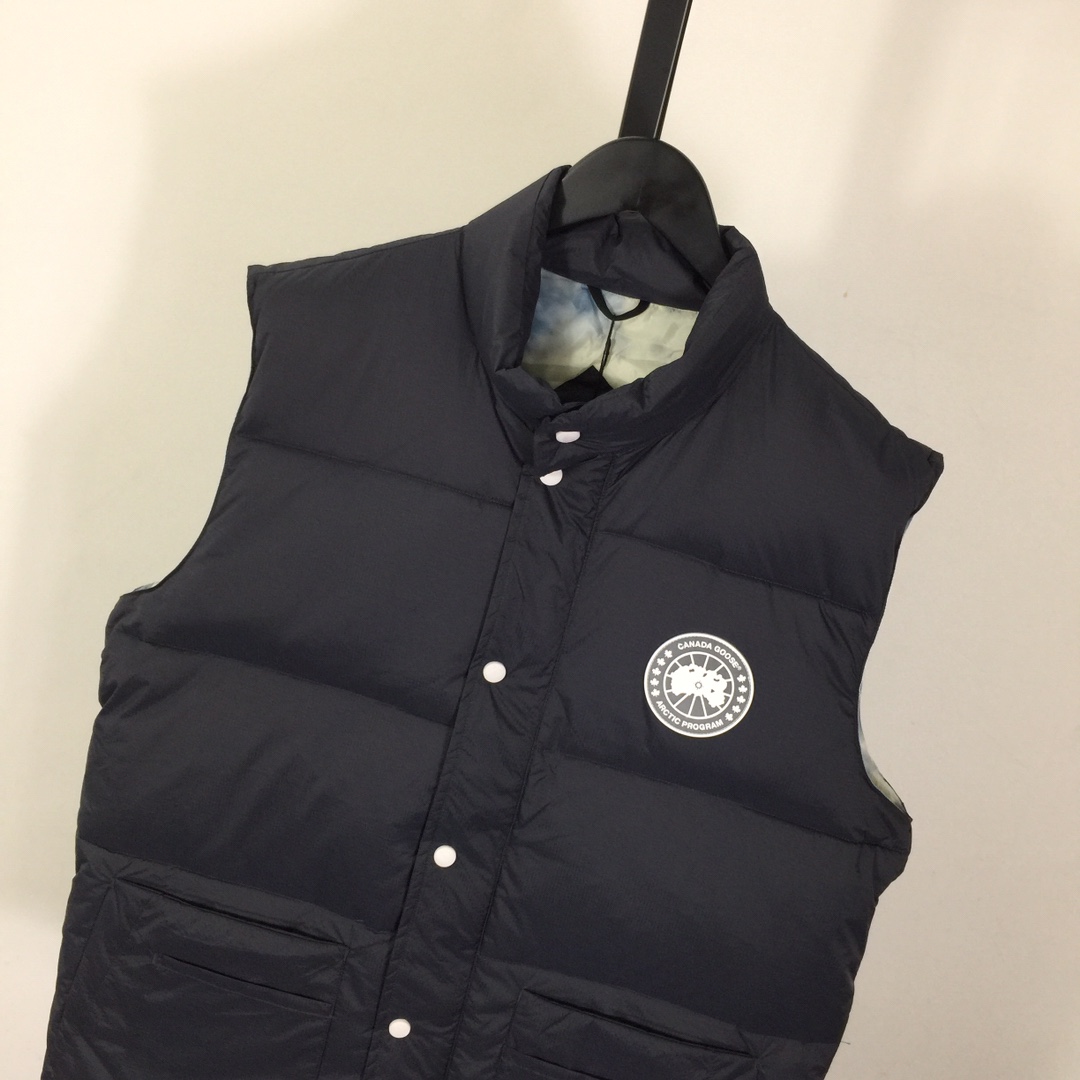 Canada Goose Down Vest - DesignerGu