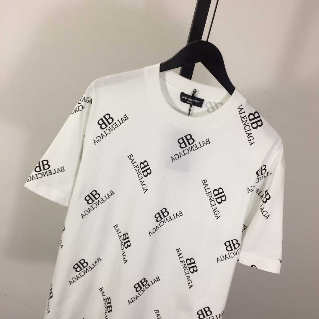 Balenciaga Logo T-Shirt - DesignerGu