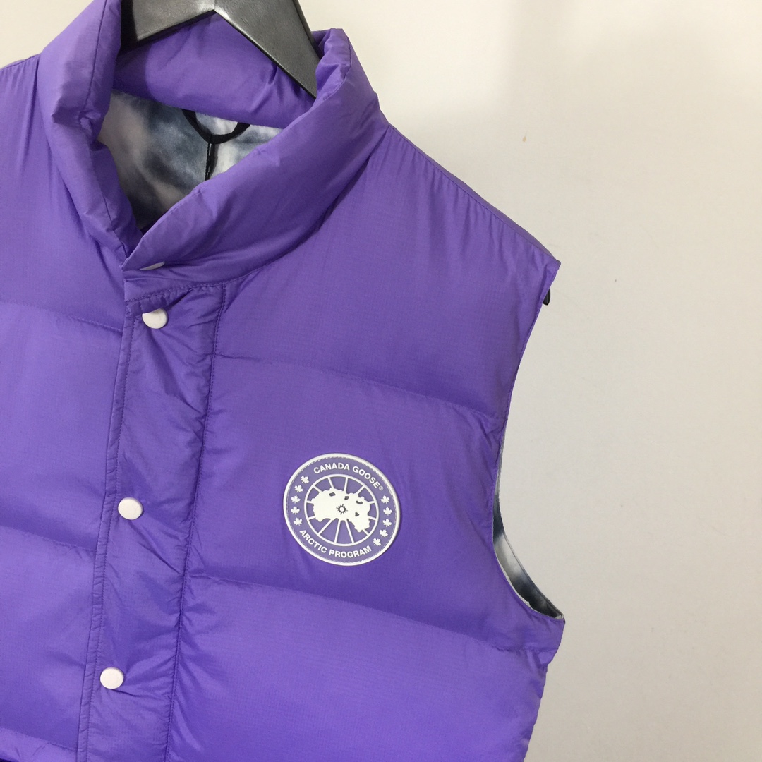 Canada Goose Down Vest - DesignerGu