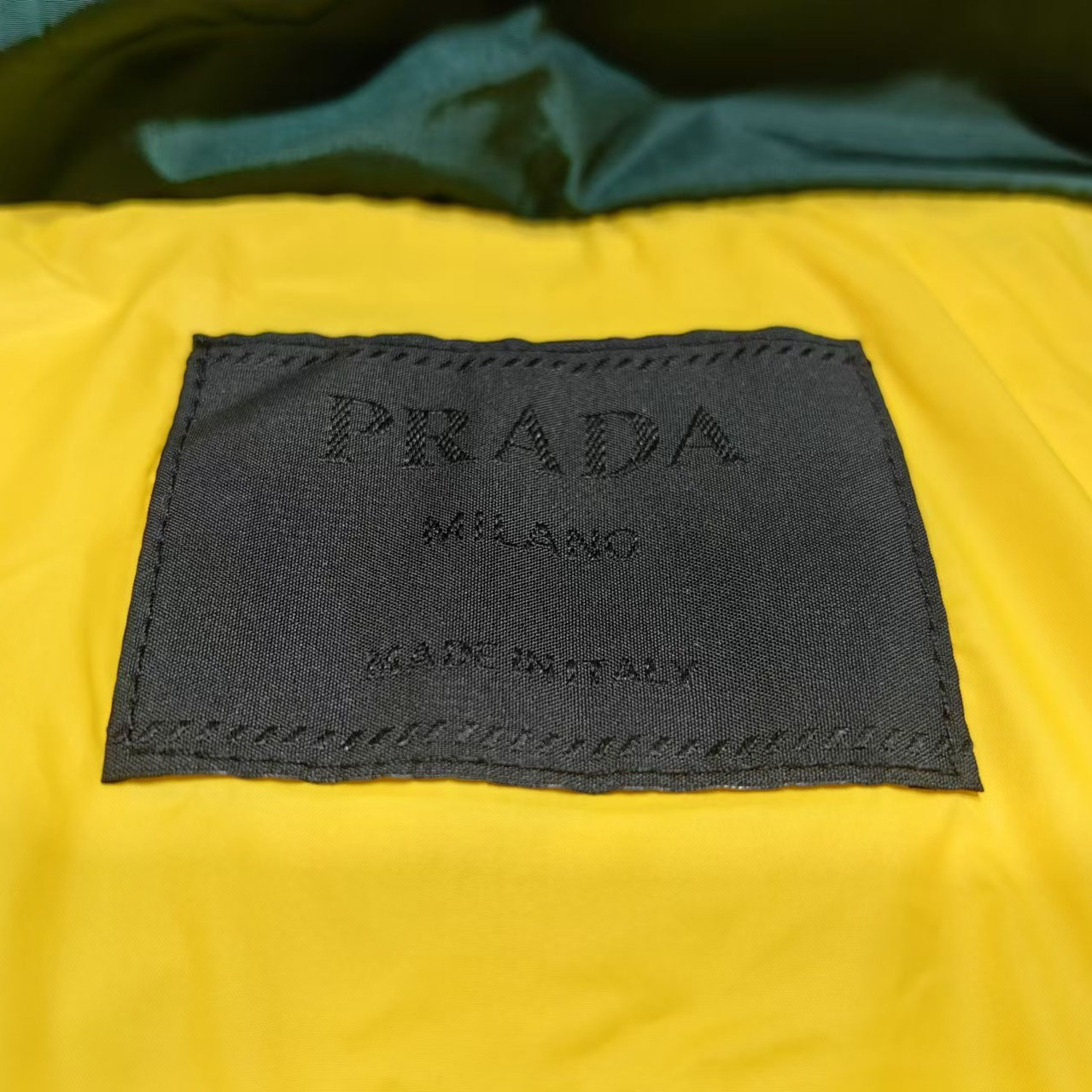 Prada Cropped Re-Nylon Down Jacket - DesignerGu