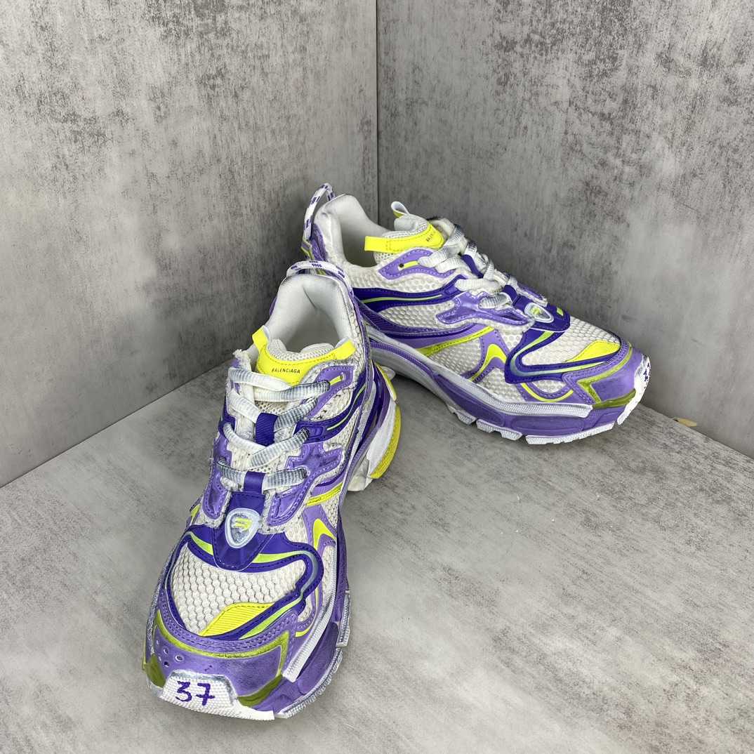 Balenciaga Runner 2.0 Sneaker  - DesignerGu