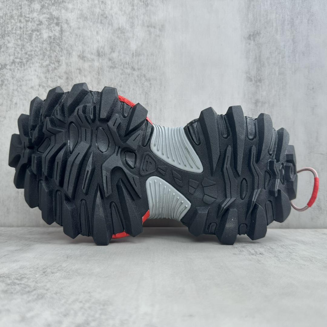 Balenciaga Hike Sneaker In Red And Black  - DesignerGu