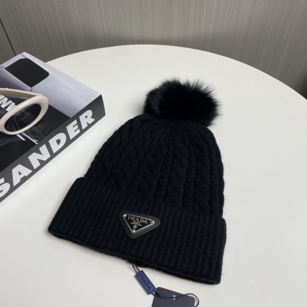 Prada Beanie - DesignerGu