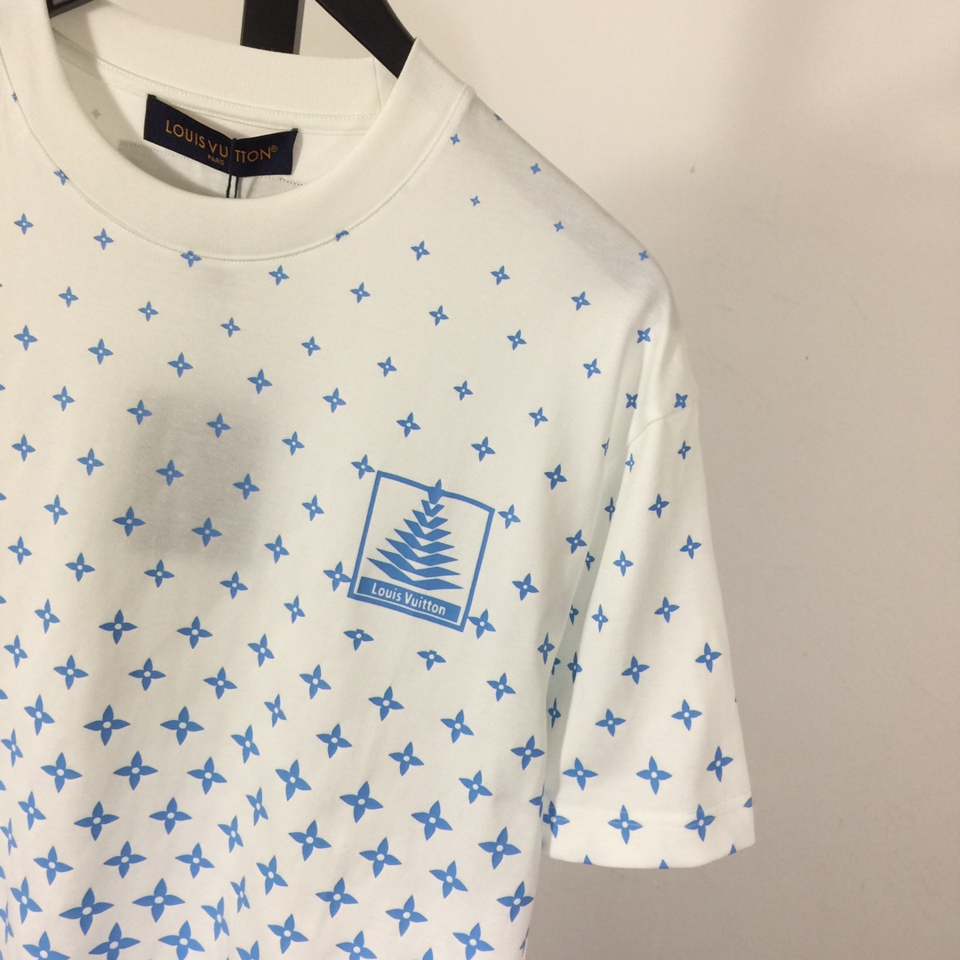 Louis Vuitton Logo T-Shirt - DesignerGu