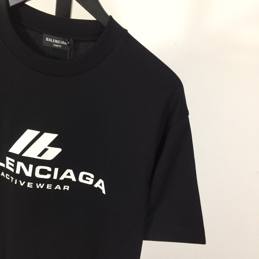 Balenciaga Logo T-Shirt - DesignerGu