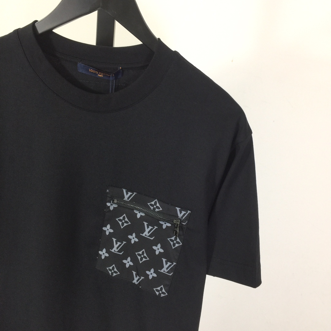 Louis Vuitton Cotton T-Shirt - DesignerGu