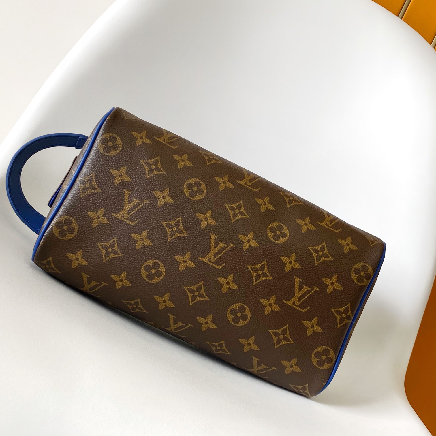 Louis Vuitton Dopp Kit    M12642 - DesignerGu