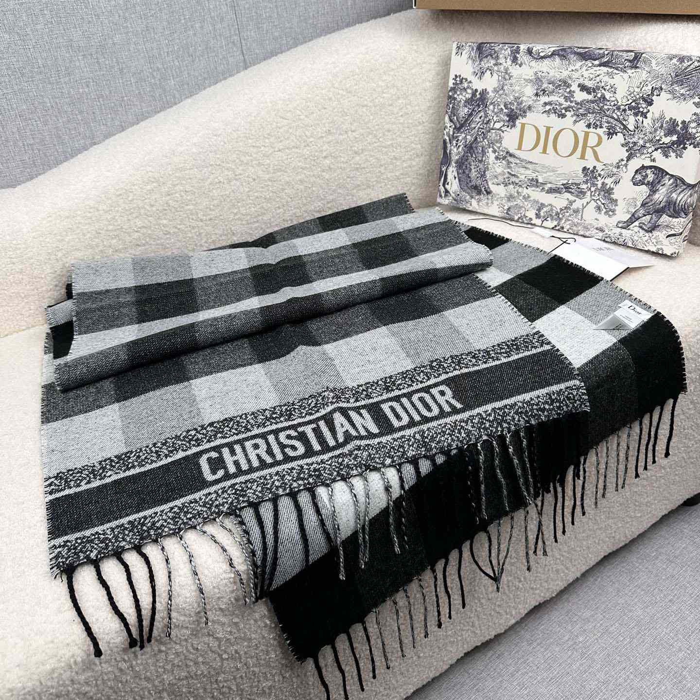 Dior Check'N'Dior Scarf - DesignerGu