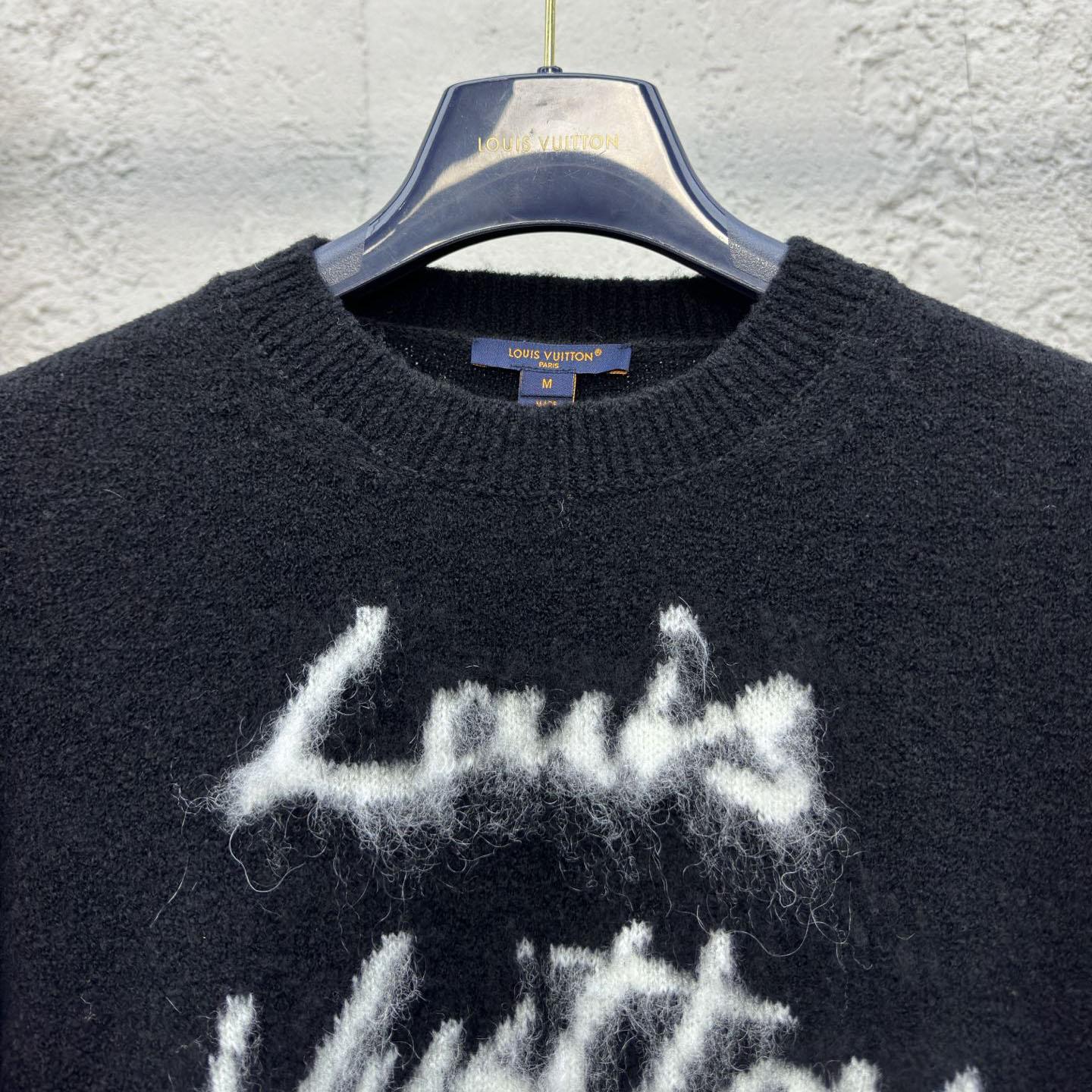 Louis Vuitton Brushed Knit Pullover    1AGHCT - DesignerGu