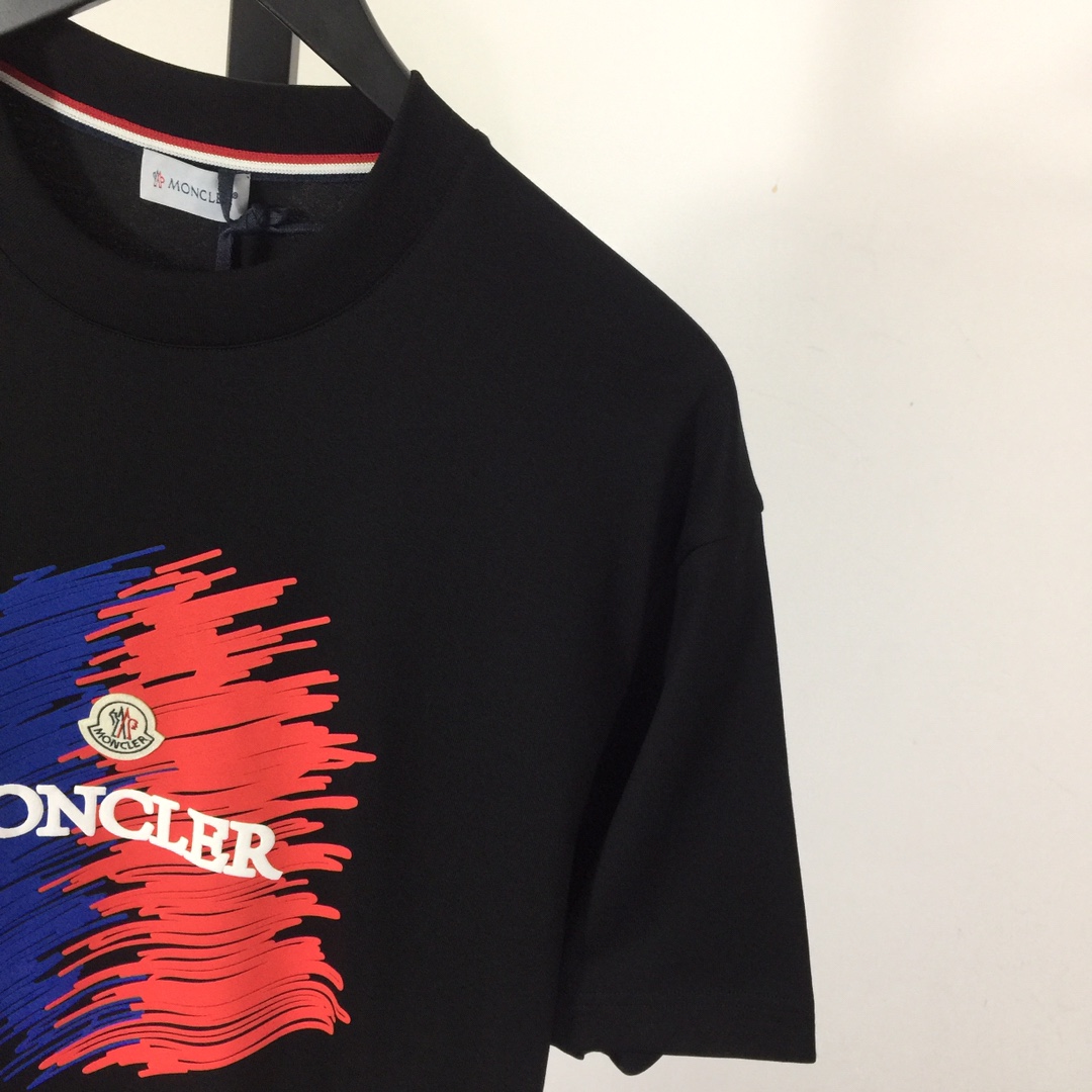 Moncler Logo T-Shirt - DesignerGu