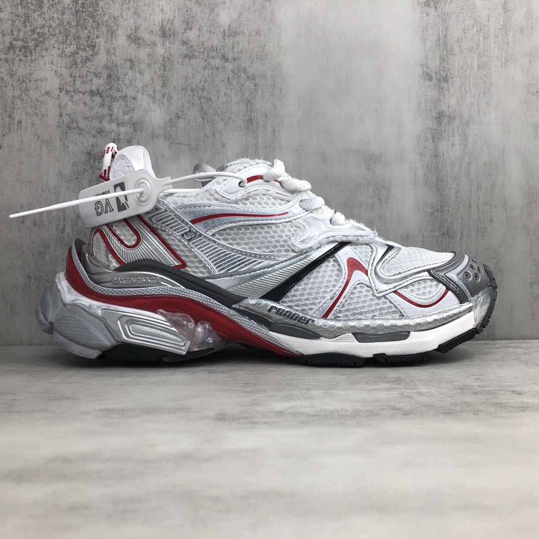 Balenciaga Runner 2.0 Sneaker  - DesignerGu