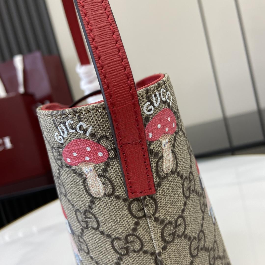 Gucci Children's Printed GG Bucket Bag  - DesignerGu