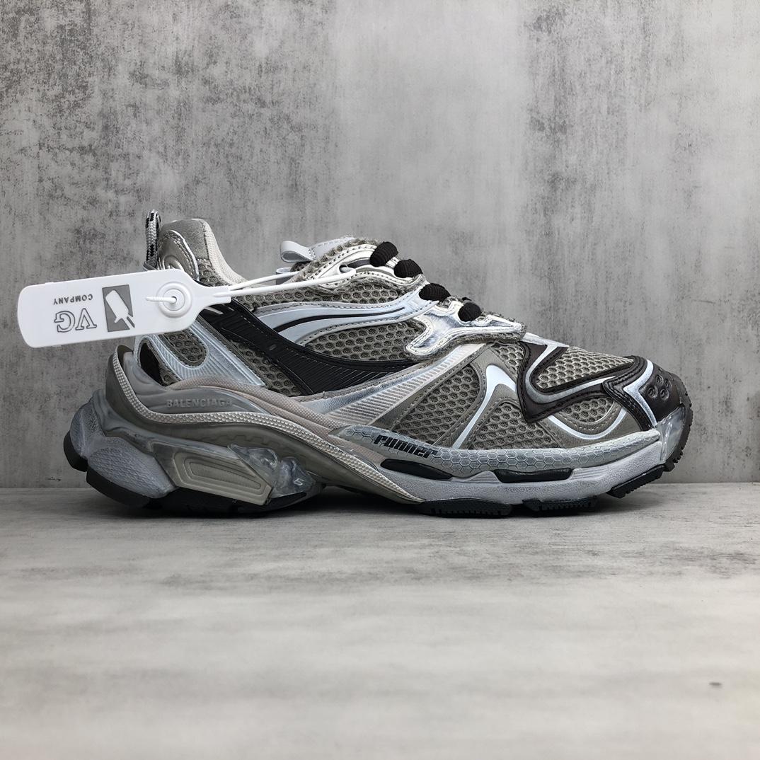 Balenciaga Runner 2.0 Sneaker In Beige Mesh And Polyurethane - DesignerGu