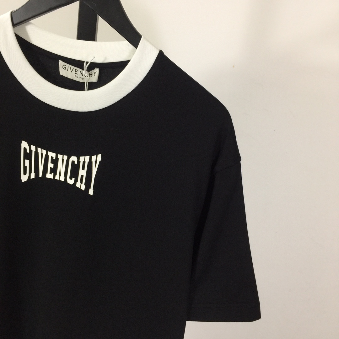 Givenchy Cotton T-shirt - DesignerGu