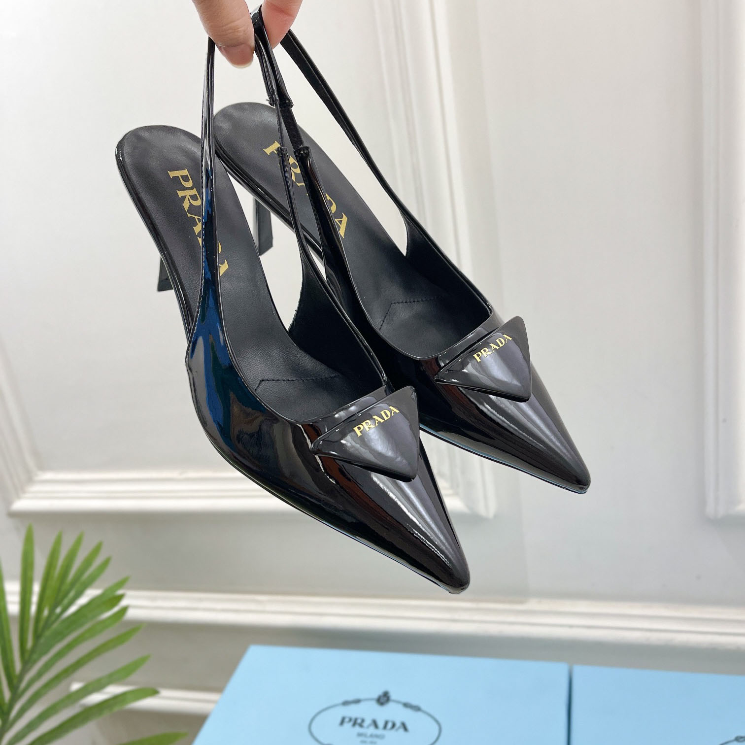 Prada 75m Patent Leather Slingback Pumps - DesignerGu