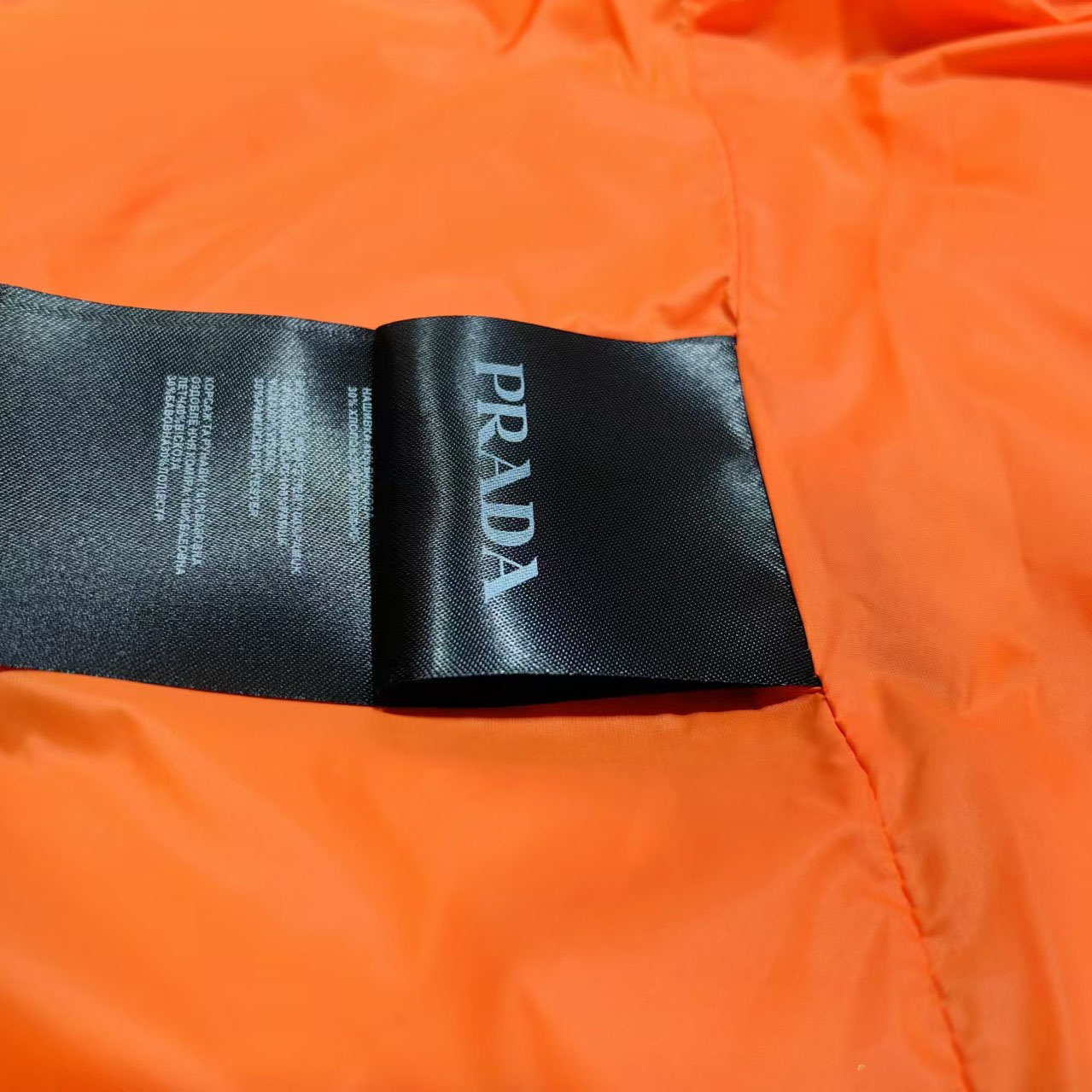 Prada Cropped Re-Nylon Down Jacket - DesignerGu