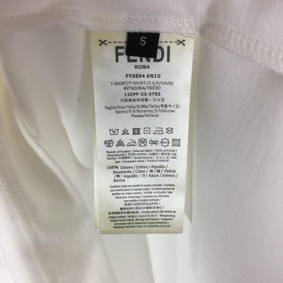 Fendi White Cotton Fendilicious T-shirt - DesignerGu